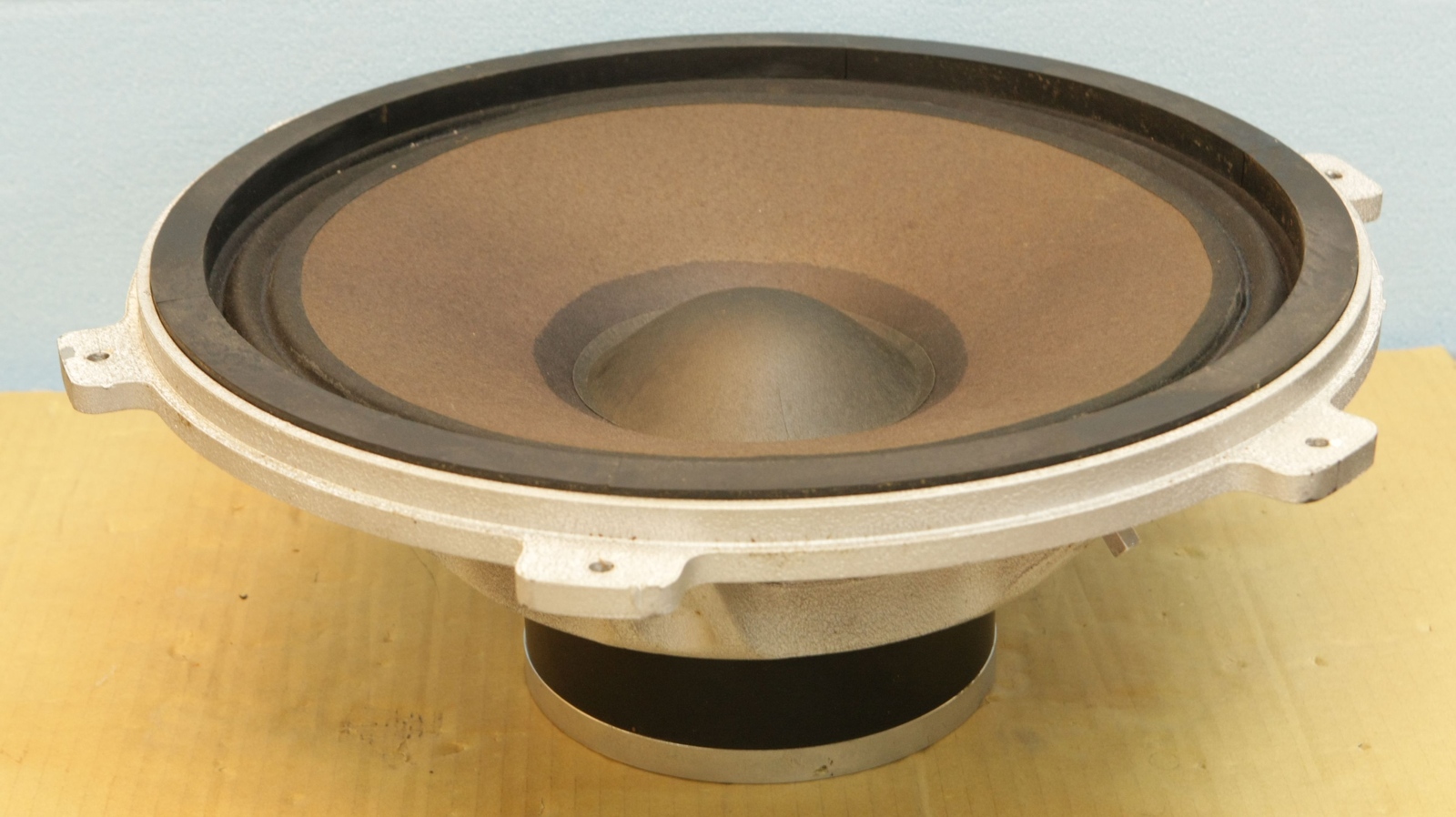 Купить WOOFER EAS-46PL80