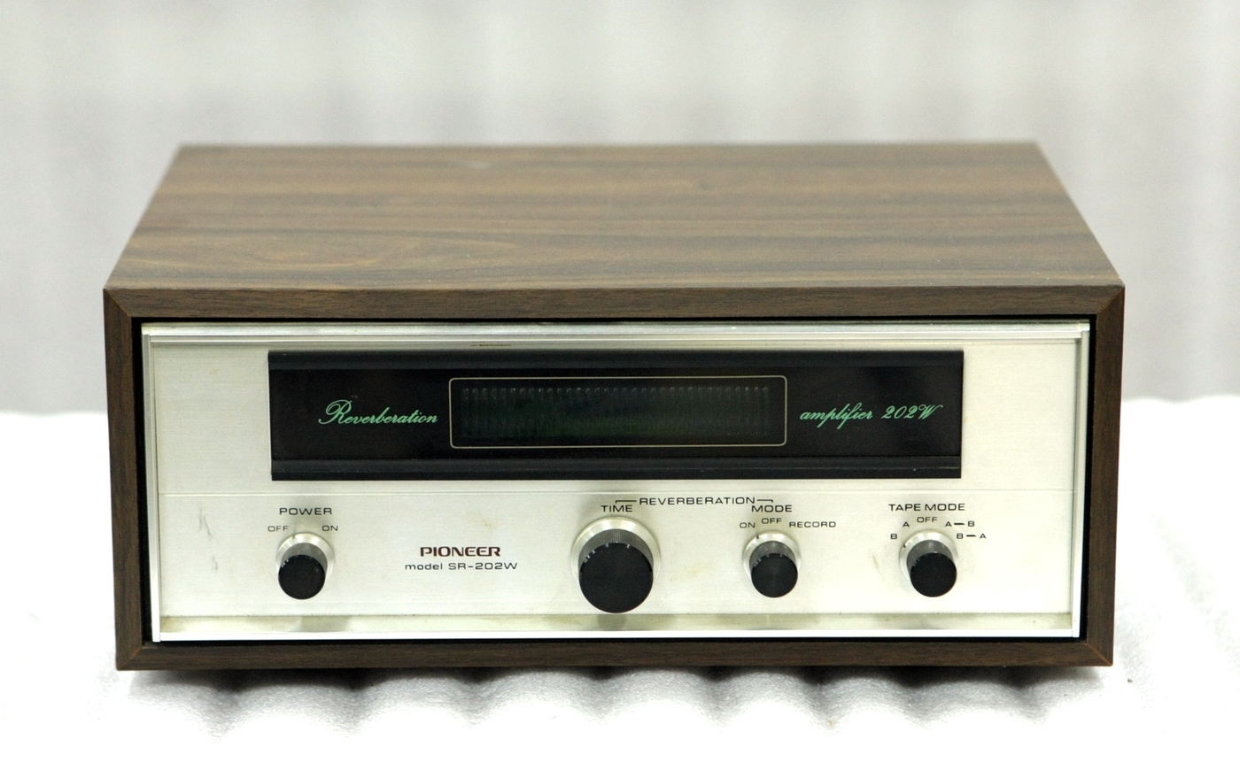 Купить Звуковой процессор PIONEER SR-202W