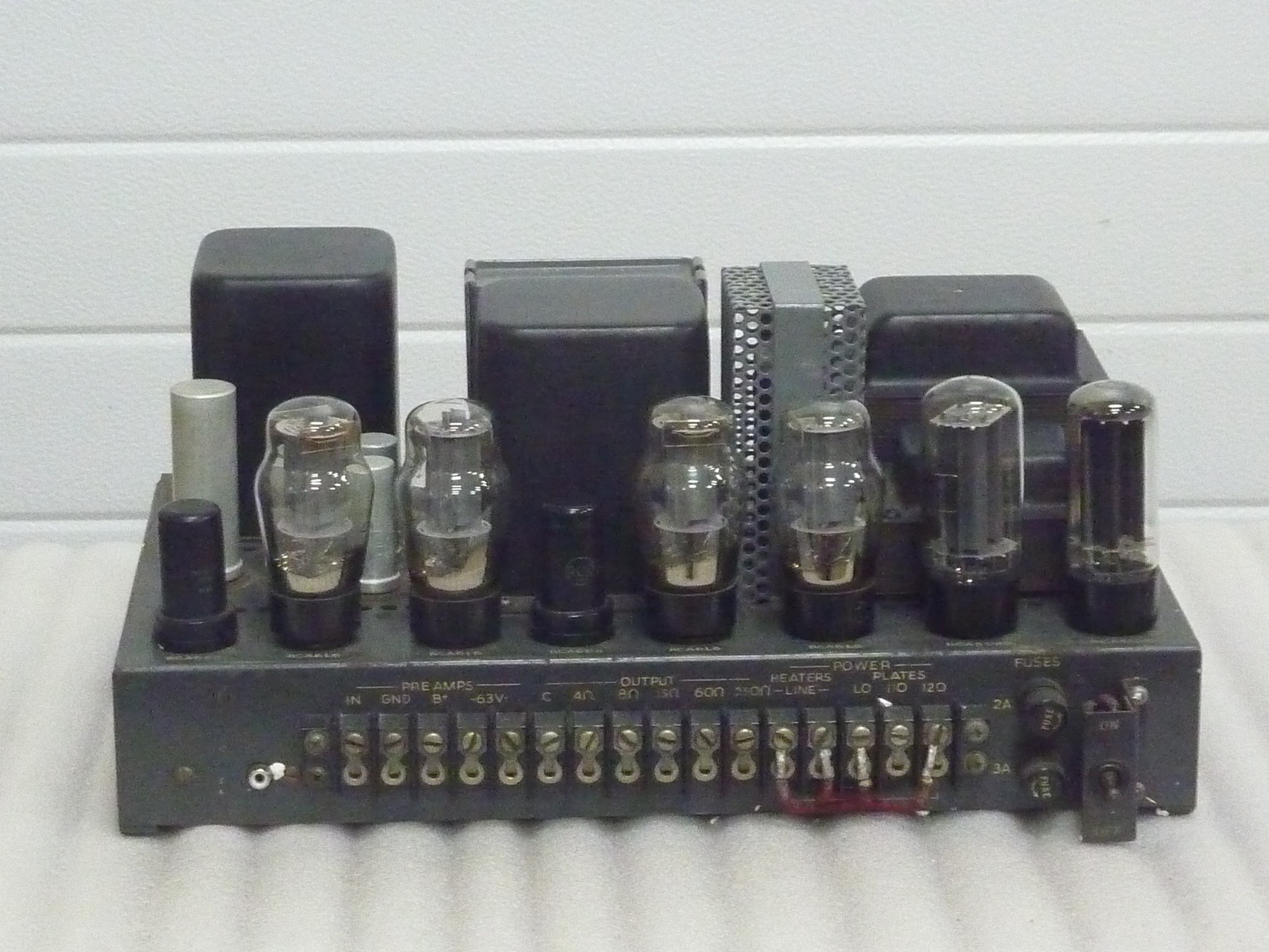 Купить Усилитель RCA ML-4288