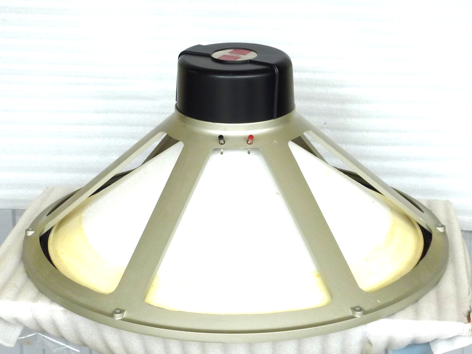 Купить ELECTROVOICE 30W