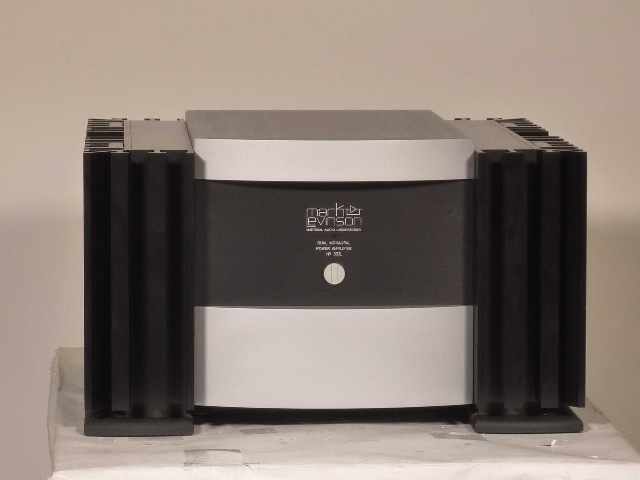 Купить Усилитель MARK LEVINSON № 333L