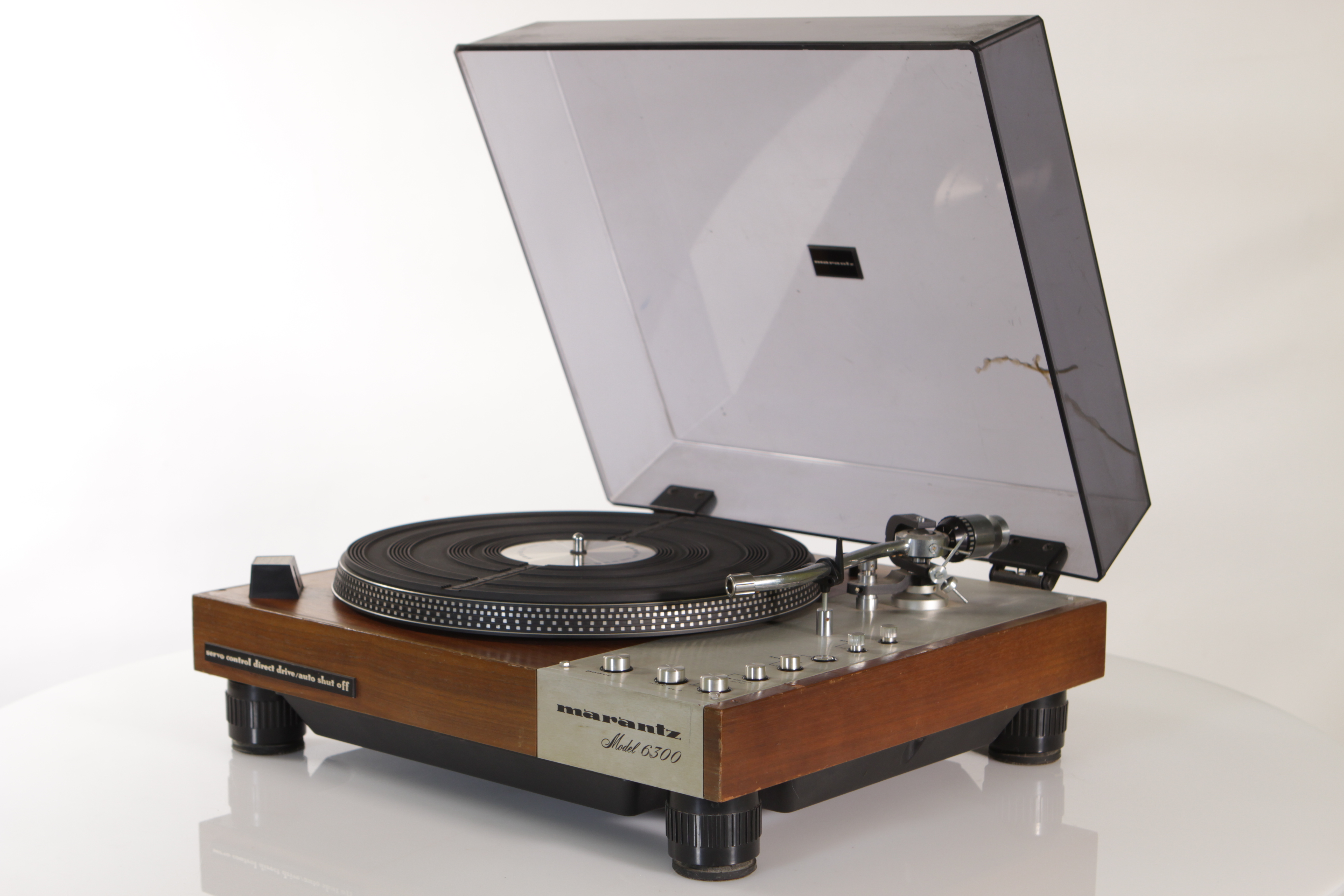 Купить Виниловый проигрыватель MARANTZ 6300