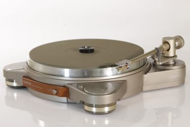 Купить Виниловый проигрыватель KENWOOD KP-07M