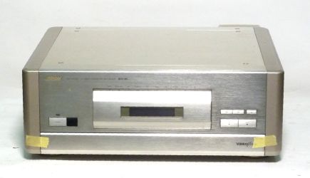 Купить Видеомагнитофон / Камера VICTOR HR-20000