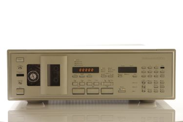 Купить Магнитофон (кассетная дека) Nakamichi 1000