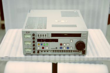 Купить Видеомагнитофон / Камера JVC BR-S811U