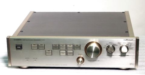Купить Предварительный усилитель LUXMAN C-05