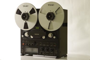 Купить Катушечный магнитофон TASCAM 3030