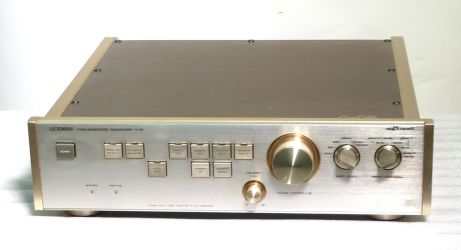 Купить Предварительный усилитель LUXMAN C-05
