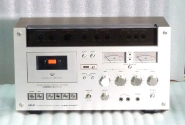 Купить Магнитофон (кассетная дека) AKAI GXC-570D II