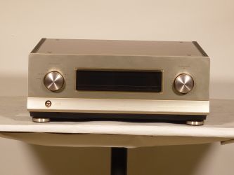 Купить Предварительный усилитель LUXMAN C10II