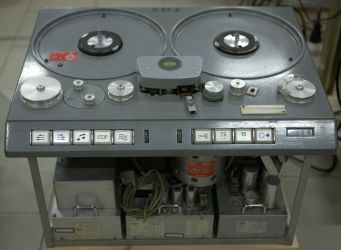 Купить Катушечный магнитофон STUDER C37-2