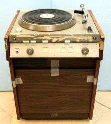 Купить Виниловый проигрыватель DENON DN-302F