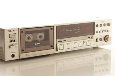 Купить Магнитофон (кассетная дека) SONY TC-K777
