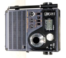 Купить Радиоприёмник / тюнер TOSHIBA RP-2000F