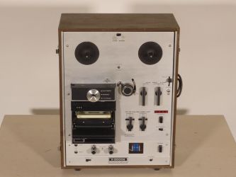 Купить Катушечный магнитофон AKAI X-2000S