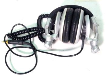Купить Наушники SONY MDR-Z700