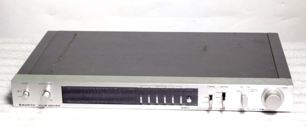 Купить Радиоприёмник / тюнер SANYO PLUS T55