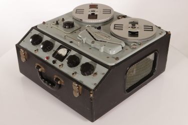 Купить Катушечный магнитофон FERROGRAPH RECORDER  C9