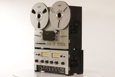 Купить Катушечный магнитофон AKAI PRO1000