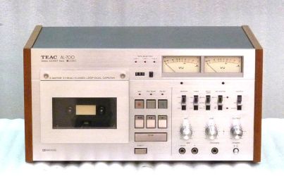 Купить Магнитофон (кассетная дека) TEAC AL-700