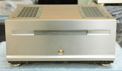 Купить Усилитель LUXMAN M-08