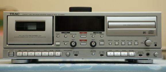 Купить CD/DVD/MD дека TEAC AD-RW950