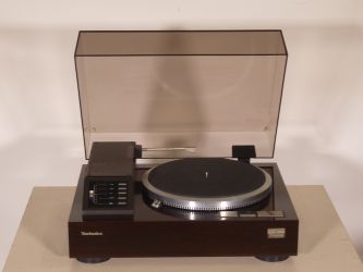 Купить Виниловый проигрыватель Technics SL-M3