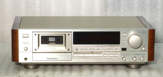 Купить Магнитофон (кассетная дека) TECHNICS RS-B900