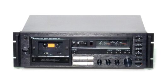 Купить Магнитофон (кассетная дека) NAKAMICHI 670ZX