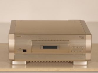 Купить Видеомагнитофон / Камера Victor HR-W1