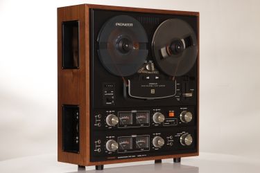 Купить Катушечный магнитофон PIONEER QT-74