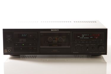 Купить Магнитофон (кассетная дека) SONY TC-K555ESX
