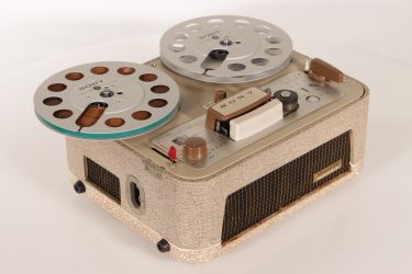 Купить Катушечный магнитофон SONY Tapecorder 101