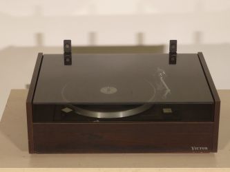Купить Виниловый проигрыватель VICTOR DT-33H