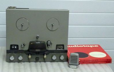 Купить Катушечный магнитофон AMPEX