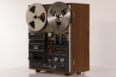 Купить Катушечный магнитофон AKAI GX-1900D